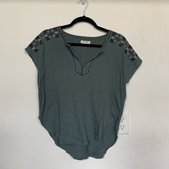 Madewell Embroidered Tee - Picture 2 of 6
